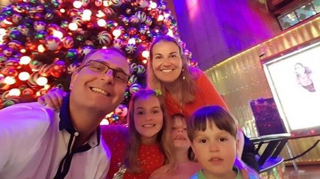 Tomislav and Katie Perinovic with children, from left, Claire, Anna and Matthew in a Christmas photo. Picture: Facebook